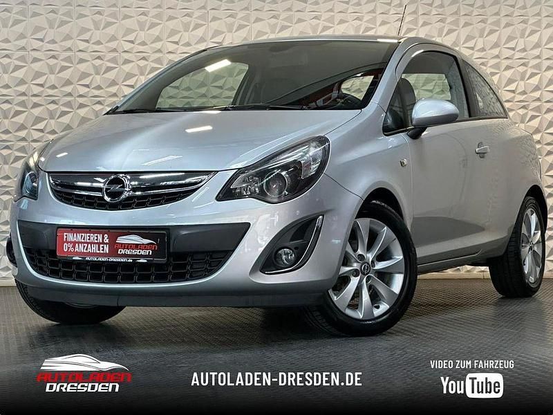 Gebraucht Opel Corsa Innovation 87 PS (63 kW) 2014 Argon silber/ice silver (m2) Kleinwagen