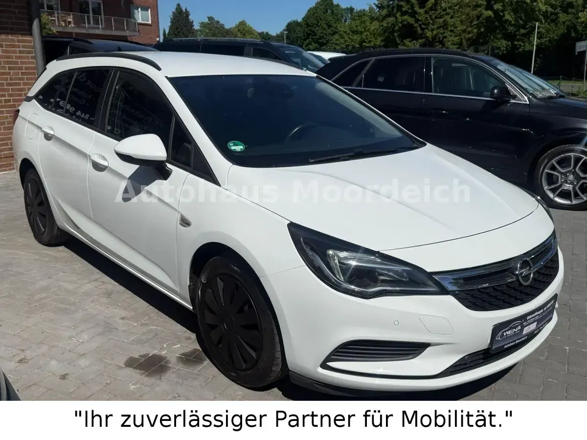 Gebraucht Opel Astra Business 110 PS (80 kW) 2019 Weiß Kombi