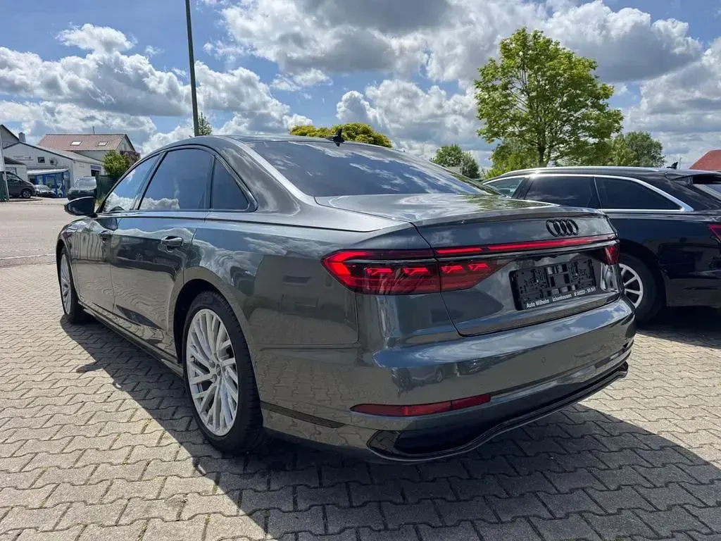 Gebraucht Audi A8 S-Line 340 PS (250 kW) 2022 Grau Limousine