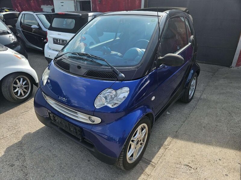 Blau Gebraucht 2002 Smart ForTwo Cabrio Cabrio | 2.190 € (Fairer Preis) - Bild 1/4