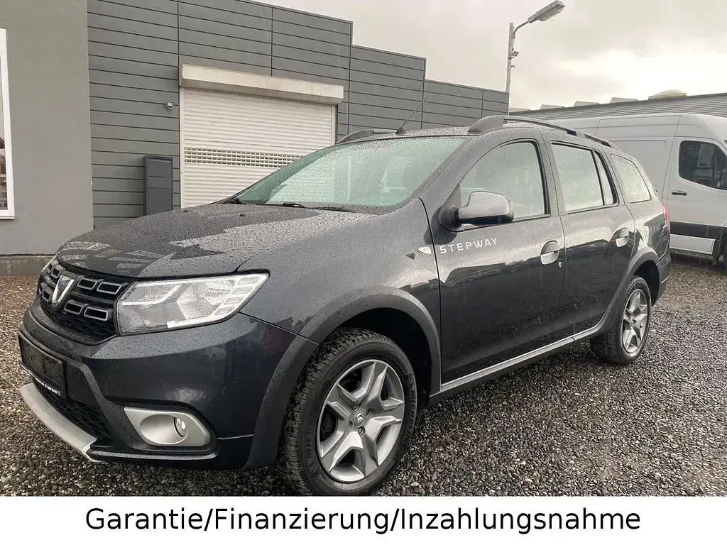 Gebraucht Dacia Logan MCV Stepway 90 PS (66 kW) 2019 Grau "comete" Kombi