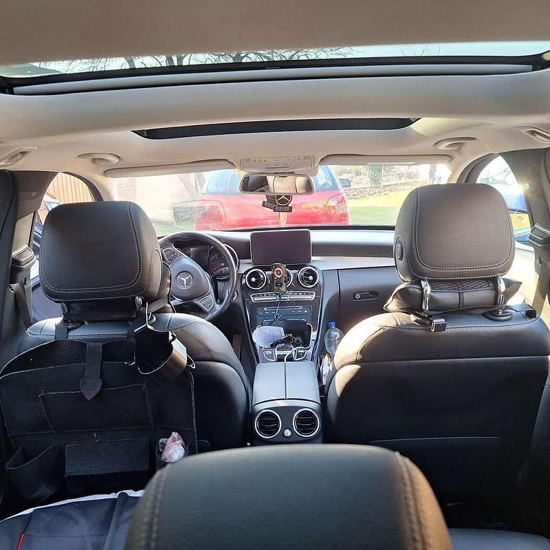 Gebraucht Mercedes C300e 204 PS (150 kW) 2016 Blau Kombi