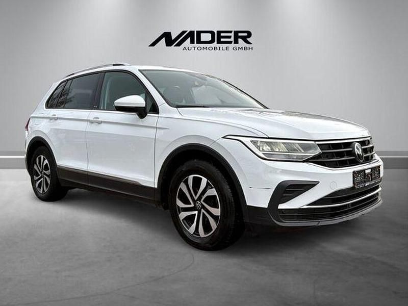 Gebraucht VW Tiguan 150 PS (110 kW) 2022 Weiß SUV
