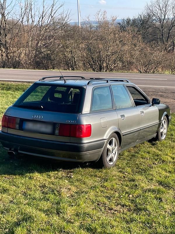 Gebraucht Audi 80 115 PS (84 kW) 1993 Grau Kombi