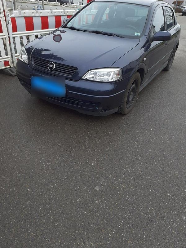 Gebraucht Opel Astra 84 PS (61 kW) 2002 Blau Limousine