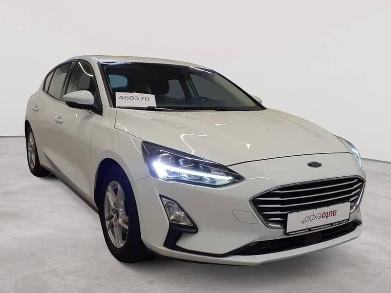 Frostweiß Gebraucht 2020 Ford Focus Cool & Connect Limousine | 12.490 € (Guter Preis) - Bild 1/4