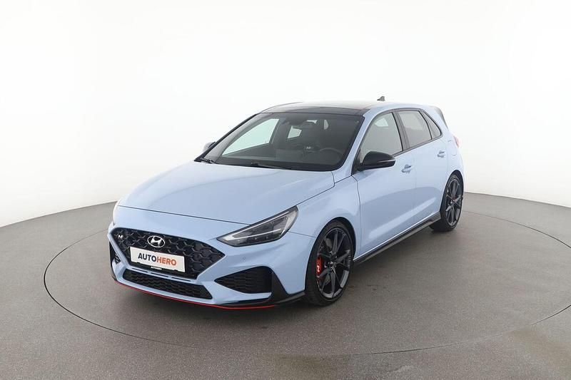 Blau Gebraucht 2023 Hyundai i30 N Performance Limousine | 31.690 € (Etwas zu teuer) - Bild 1/3