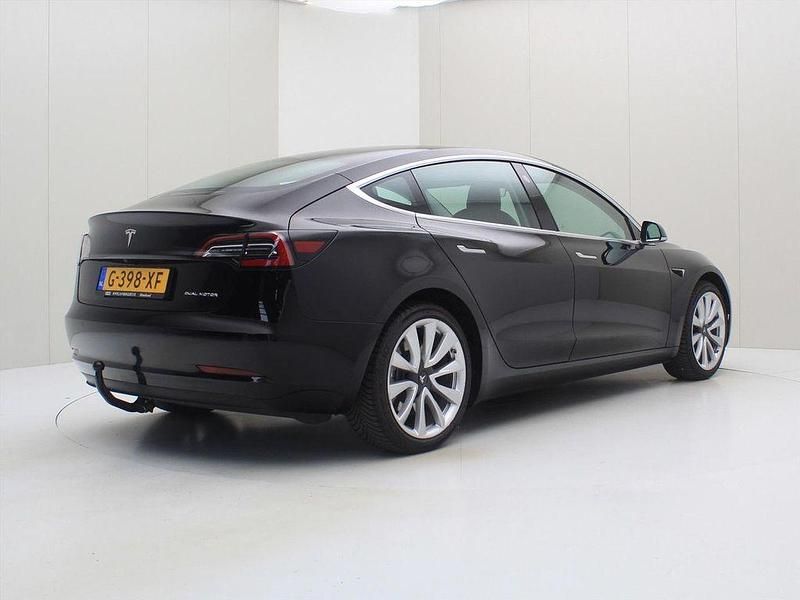 Gebraucht Tesla Model 3 Long Range AWD 258 kW (351 PS) 2019 Schwarz Limousine