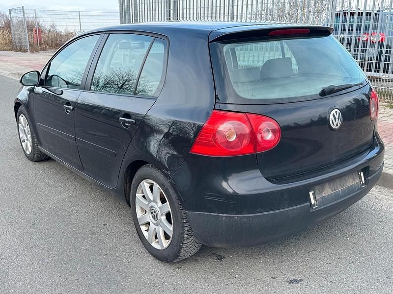 Gebraucht VW Golf IV 105 PS (77 kW) 2004 Kleinwagen