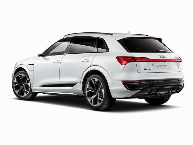Gebraucht Audi SQ8 e-tron Ambiente 369 kW (503 PS) 2024 Gletscherweiß metallic SUV