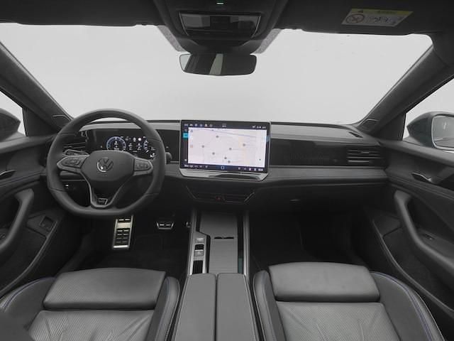 Gebraucht VW Passat R-line 272 PS (200 kW) 2025 Schwarz Limousine