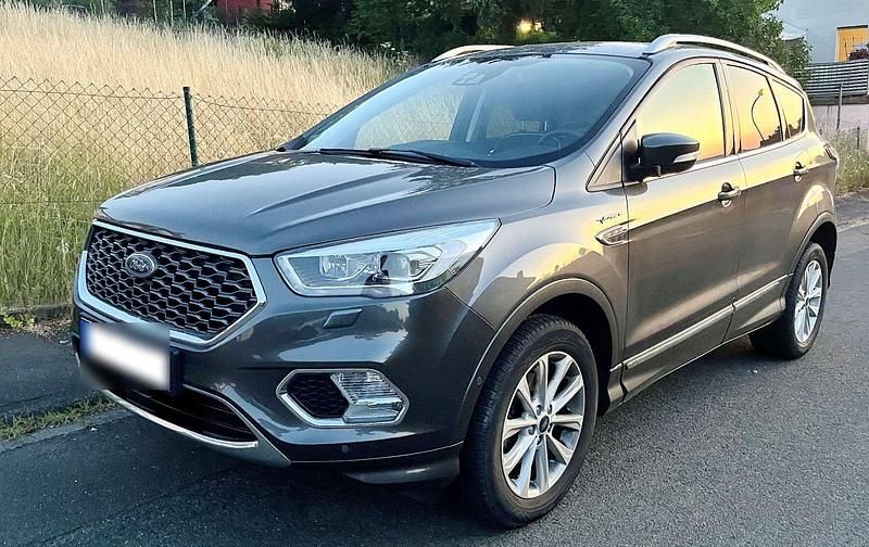 Gebraucht Ford Kuga Vignale 150 PS (110 kW) 2019 Grau SUV