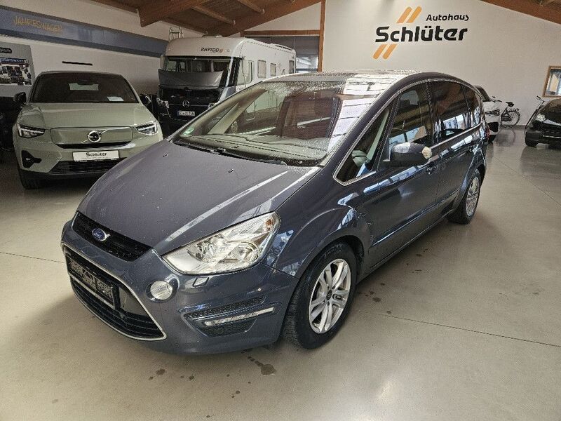Grau Gebraucht 2013 Ford S-MAX Business Edition Van / Kleinbus | 8.700 € (Fairer Preis) - Bild 1/4