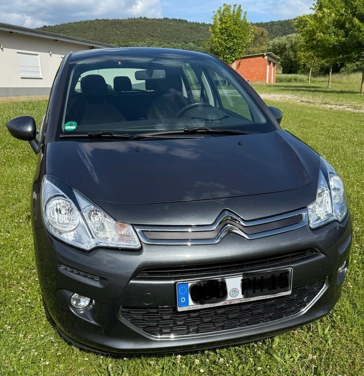 Grau Gebraucht 2015 Citroën C3 Exclusive Kleinwagen | 5.800 € (Guter Preis) - Bild 1/4