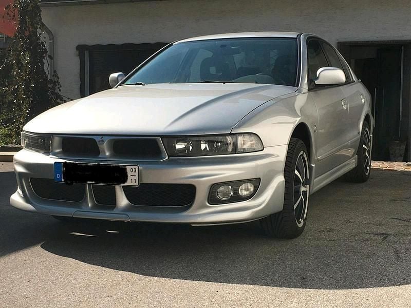 Silber Gebraucht 2003 Mitsubishi Galant Limousine | 6.800 € (Etwas zu teuer) - Bild 1/4