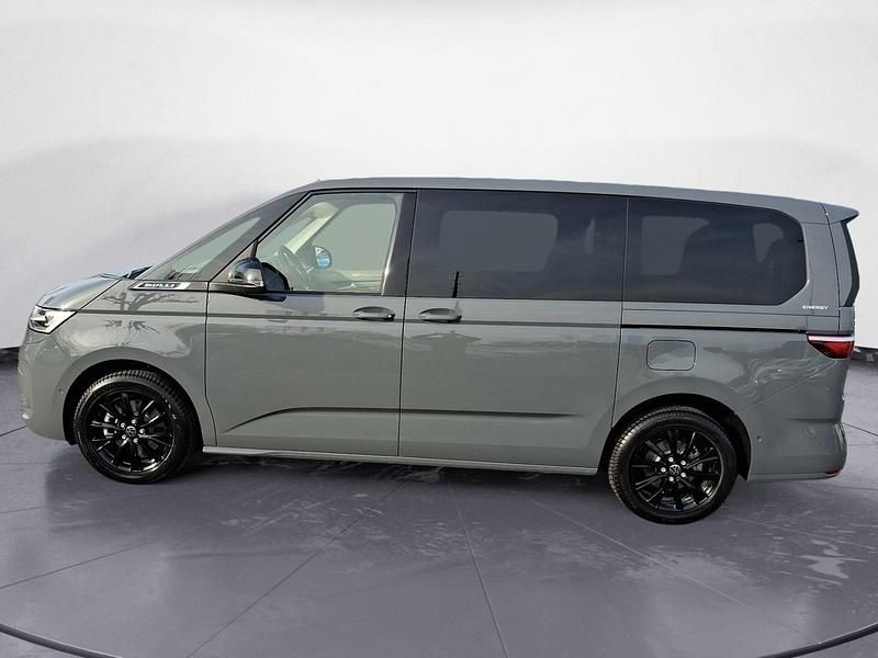 Neu VW Multivan Life 204 PS (150 kW) 2026 Grau Van