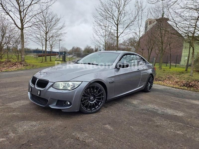 Gebraucht BMW 335 M Sport 306 PS (225 kW) 2012 Grau Coupé