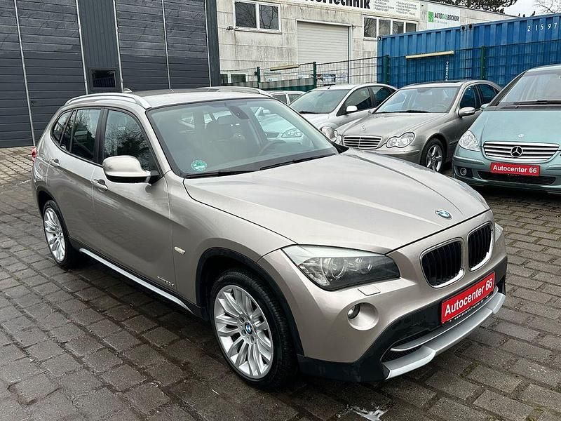 Gebraucht BMW X1 177 PS (130 kW) 2012 Grau SUV