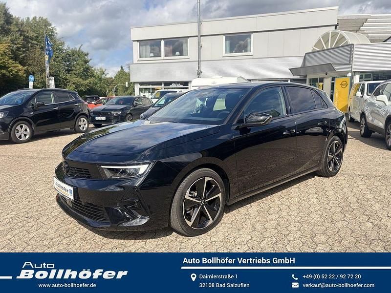 Karbon schwarz Gebraucht 2024 Opel Astra Limousine | 22.645 € (Superpreis) - Bild 1/4