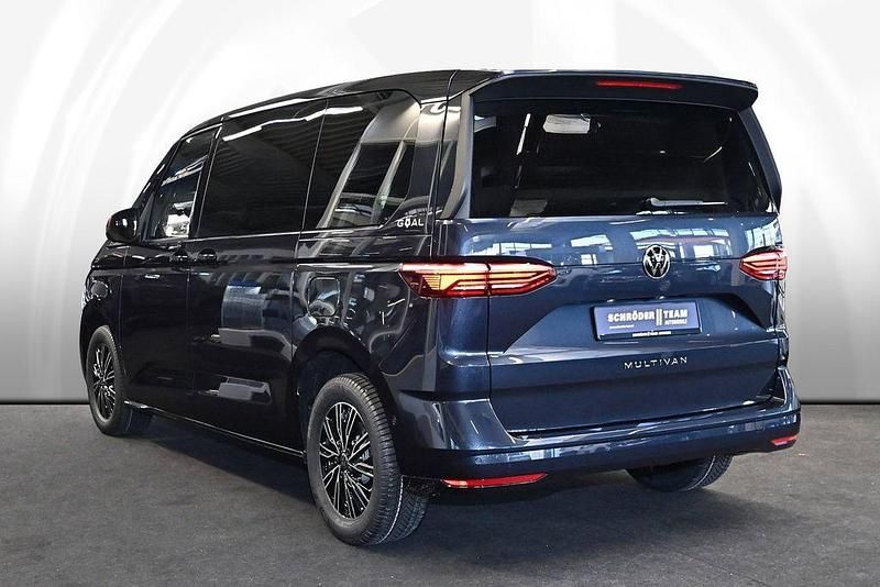 Neu VW Multivan Goal 150 PS (110 kW) 2026 Blau Van