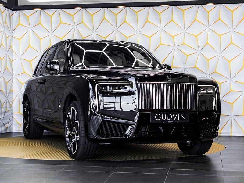 Neu Rolls Royce Cullinan 600 PS (441 kW) 2026 Schwarz SUV