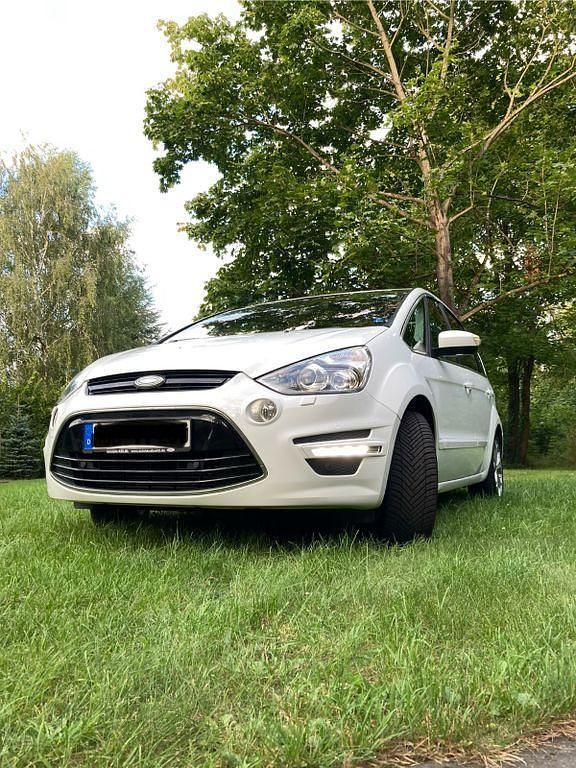 Gebraucht Ford S-MAX S 200 PS (147 kW) 2012 Weiß Van / Kleinbus