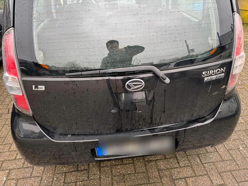 Gebraucht Daihatsu Sirion 87 PS (63 kW) 2005 Schwarz Kleinwagen