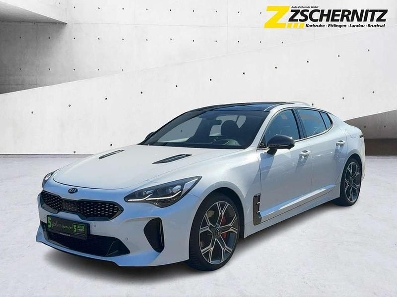 Gebraucht Kia Stinger GT 366 PS (269 kW) 2021 (swp) snow white pearl Kleinwagen