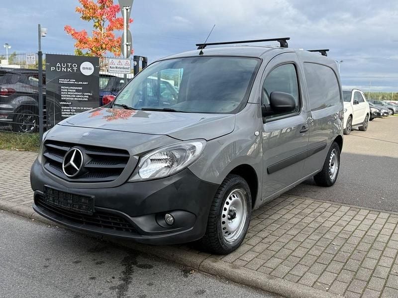 Grau Gebraucht 2014 Mercedes Citan 108 Limousine | 5.698 € (Fairer Preis) - Bild 1/4