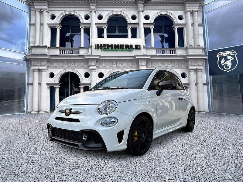Second-hand Abarth 695 179 CP (131 kW) 2024 Alb Hatchback