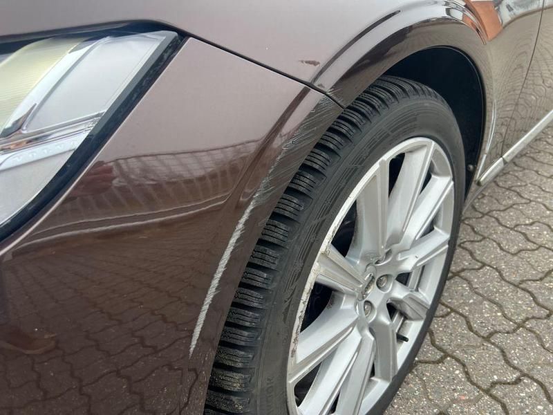 Second-hand Volvo V90 Inscription 254 CP (186 kW) 2017 Maro Break