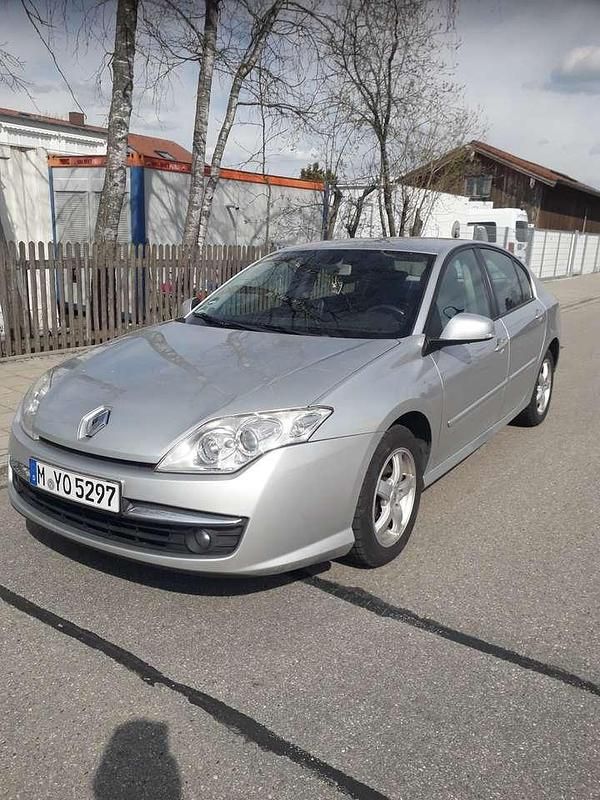 Gebraucht 2008 Renault Laguna III Expression Limousine | 3.650 € (Fairer Preis) - Bild 1/4