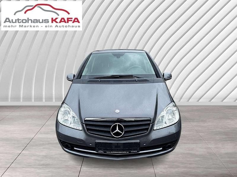 Mountaingrau met. Gebraucht 2008 Mercedes A150 Kleinwagen | 3.990 € (Guter Preis) - Bild 1/4
