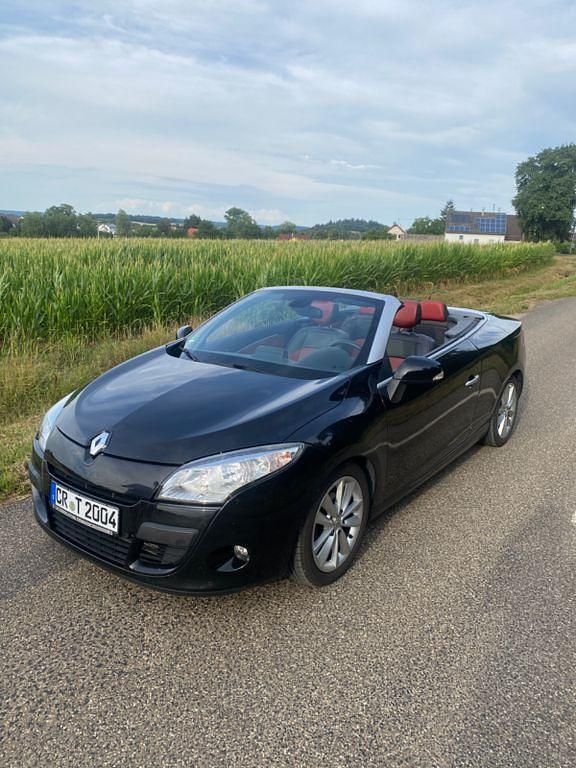 Schwarz Gebraucht 2010 Renault Mégane Cabriolet Luxe Cabrio | 6.500 € (Etwas zu teuer) - Bild 1/4