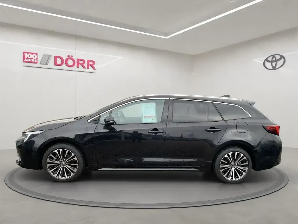 Gebraucht Toyota Corolla Team 196 PS (144 kW) 2023 Mysticschwarz mica Limousine