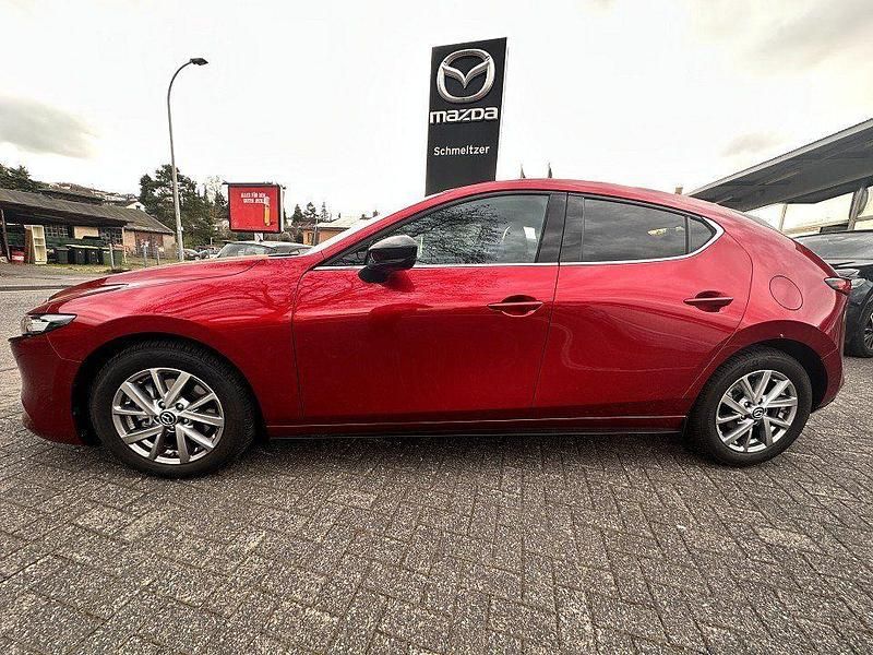 Gebraucht Mazda 3 140 PS (102 kW) 2025 Rot Limousine
