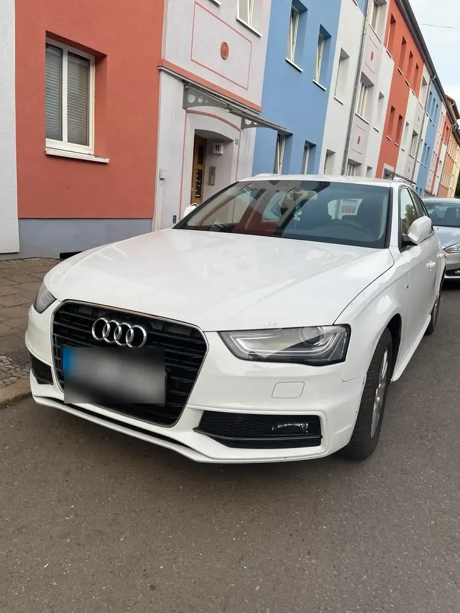 Gebraucht Audi A4 S-Line 120 PS (88 kW) 2015 Weiß Kombi