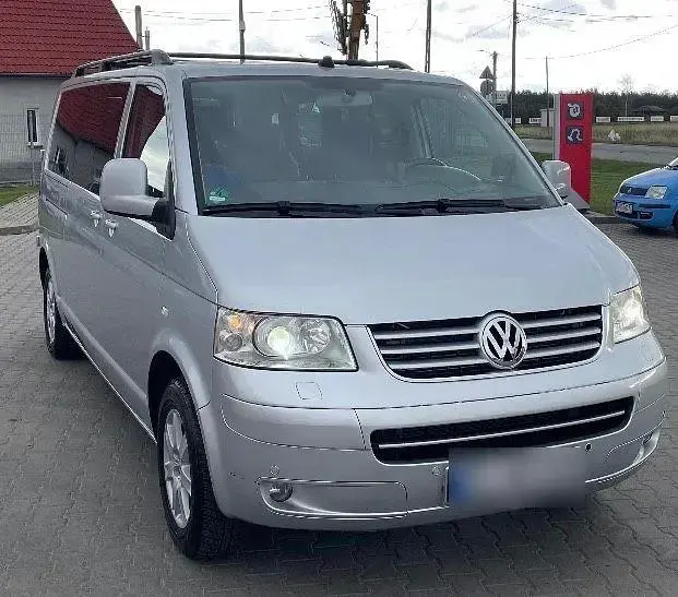 Usado VW Caravelle 174 CV (127 kW) 2007 Plateado Van