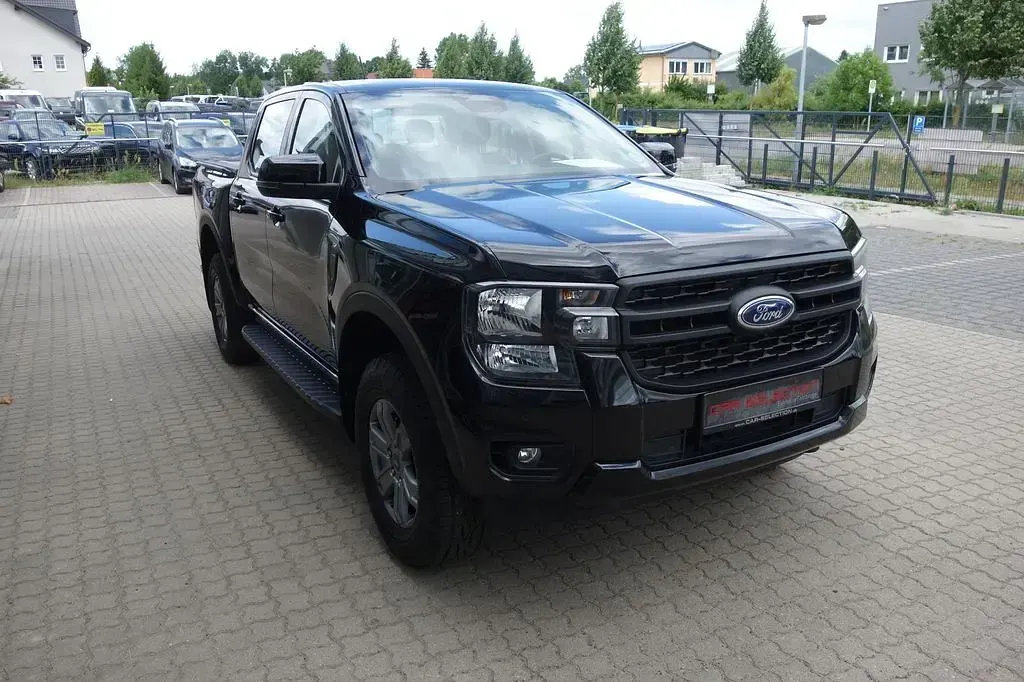 Gebraucht Ford Ranger XLT 170 PS (125 kW) 2024 Schwarz Pickup
