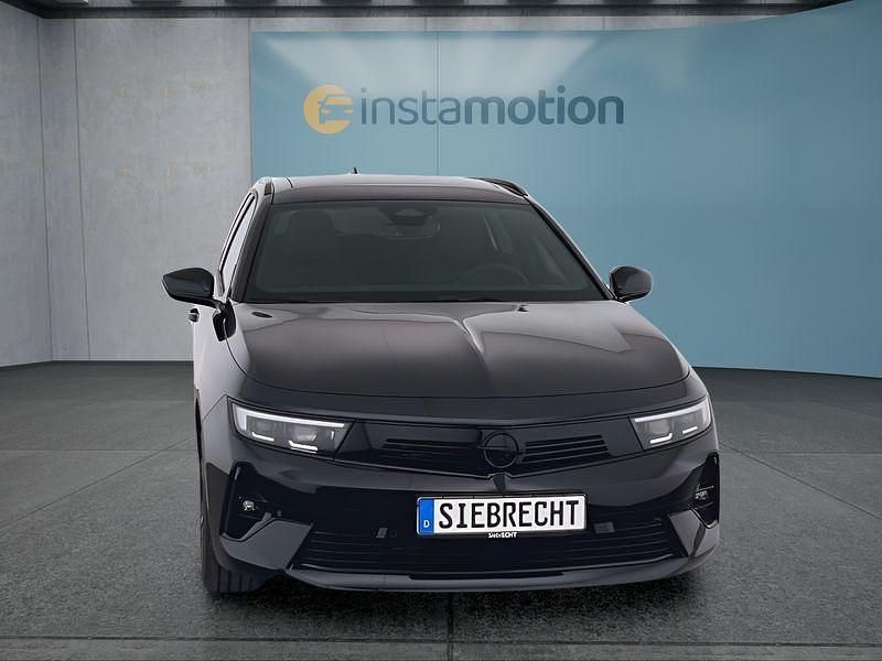 Neu Opel Astra 131 PS (96 kW) 2025 Schwarz Kombi
