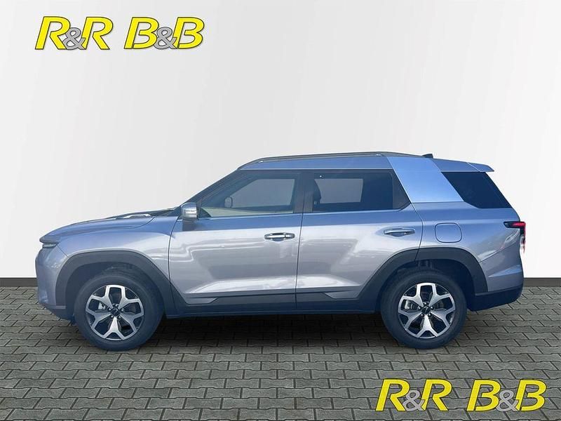 Neu KGM Torres 163 PS (119 kW) 2026 Metallic) (silber SUV