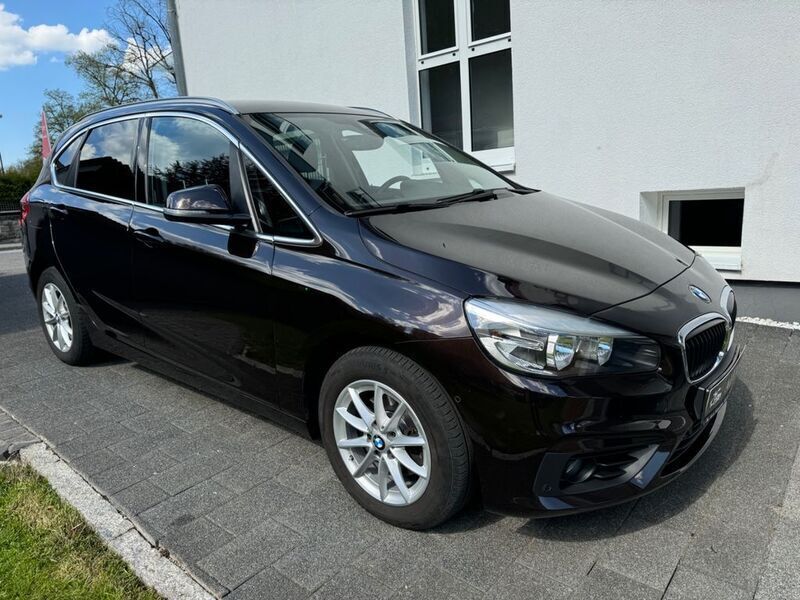 Gebraucht BMW 216 Active Tourer Sport Line 116 PS (85 kW) 2015 Van / Kleinbus