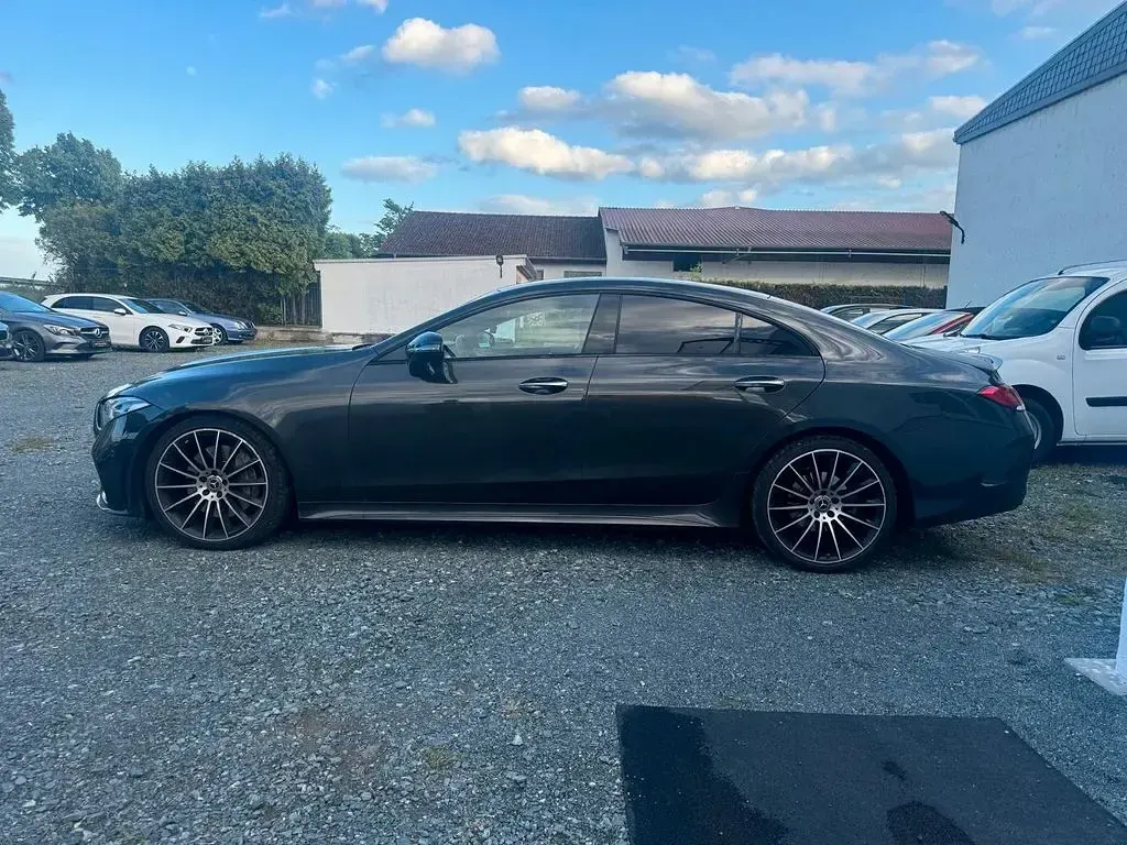 Gebraucht Mercedes CLS300 AMG line 245 PS (180 kW) 2020 Grau Coupé
