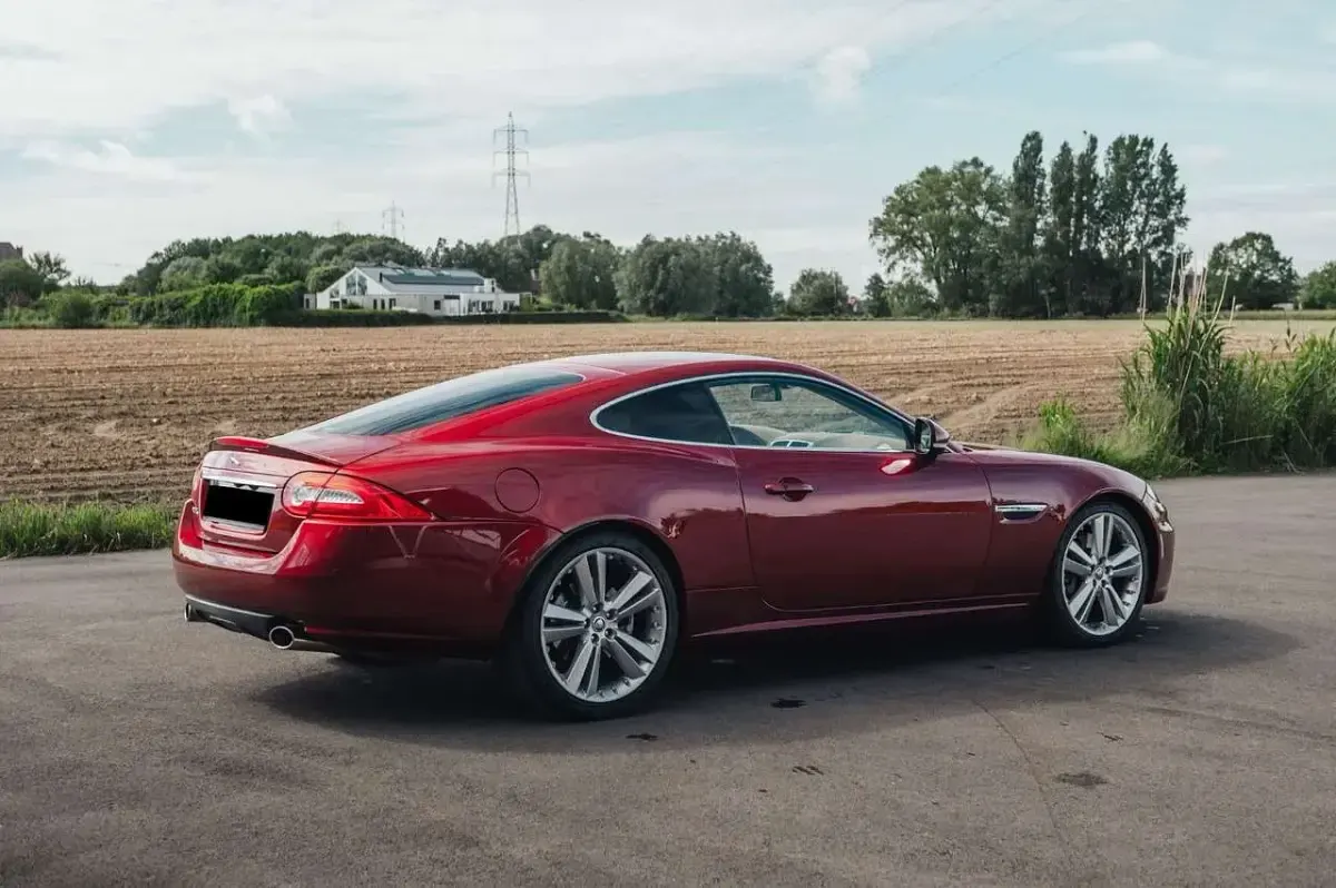 Gebraucht Jaguar XK 385 PS (283 kW) 2012 Rot Coupé