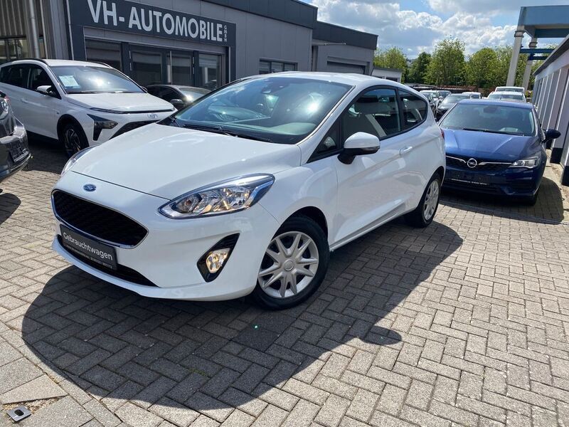 Weiß Gebraucht 2018 Ford Fiesta Kleinwagen | 10.470 € (Fairer Preis) - Bild 1/4