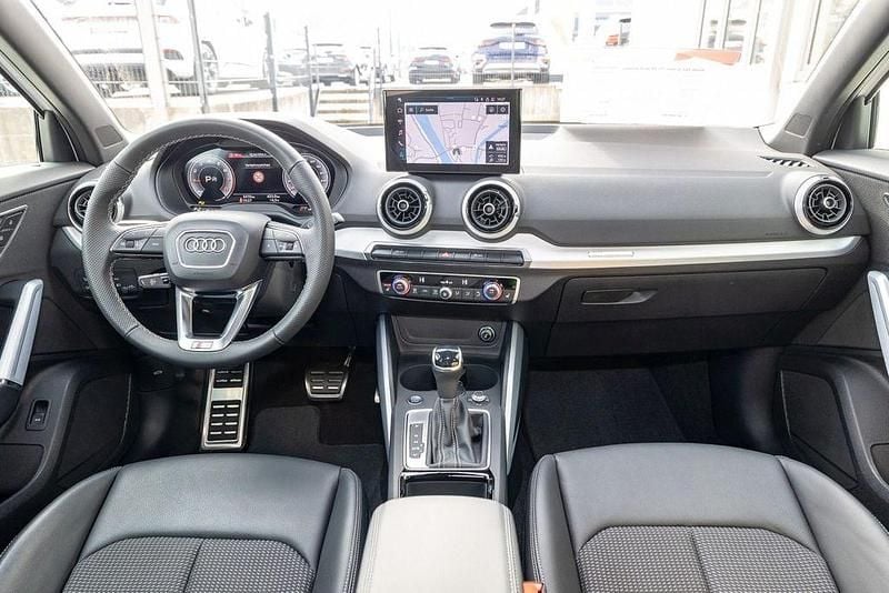Gebraucht Audi Q2 S-Line 150 PS (110 kW) 2024 Weiß SUV
