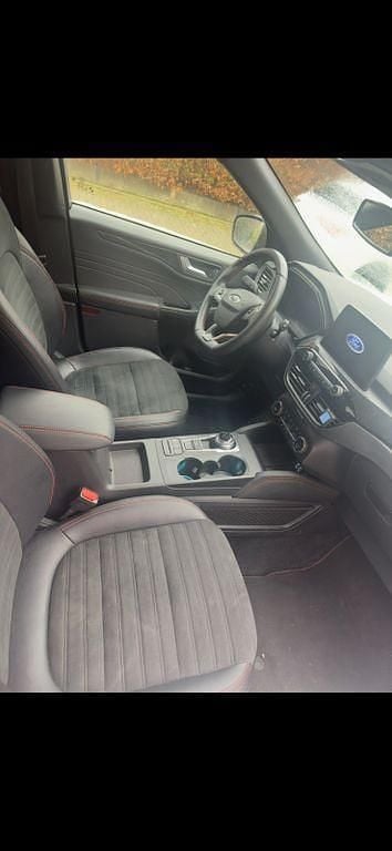 Gebraucht Ford Kuga ST-Line 224 PS (164 kW) 2021 Weiß SUV