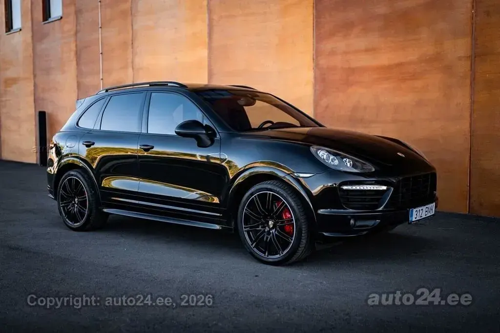 Gebraucht Porsche Cayenne GTS 420 PS (308 kW) 2013 Schwarz SUV