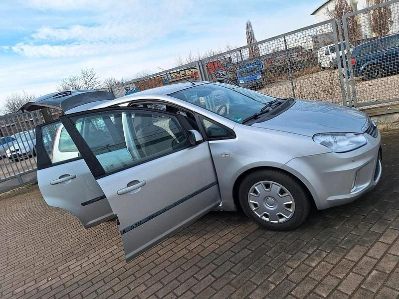 Gebraucht Ford C-MAX 125 PS (91 kW) 2007 Silber Van / Kleinbus