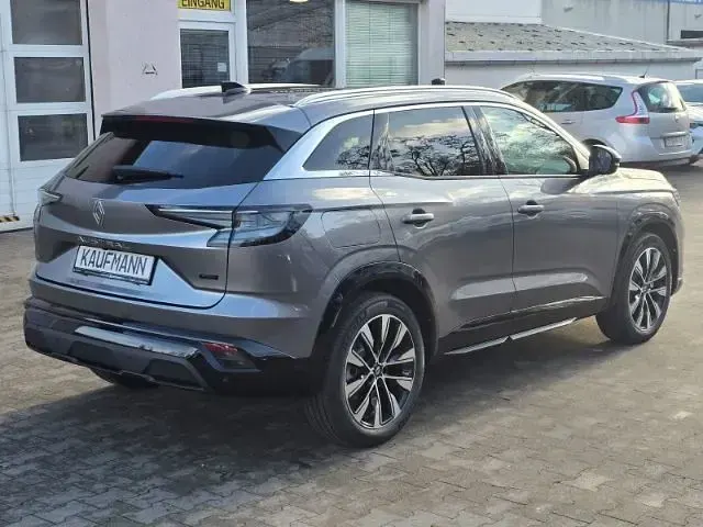 Neu Renault Austral Techno 200 PS (147 kW) 2026 Grau SUV